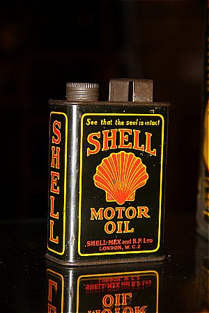 SHELL (Black) MOTOR OIL (Pedal Car)  - click to enlarge